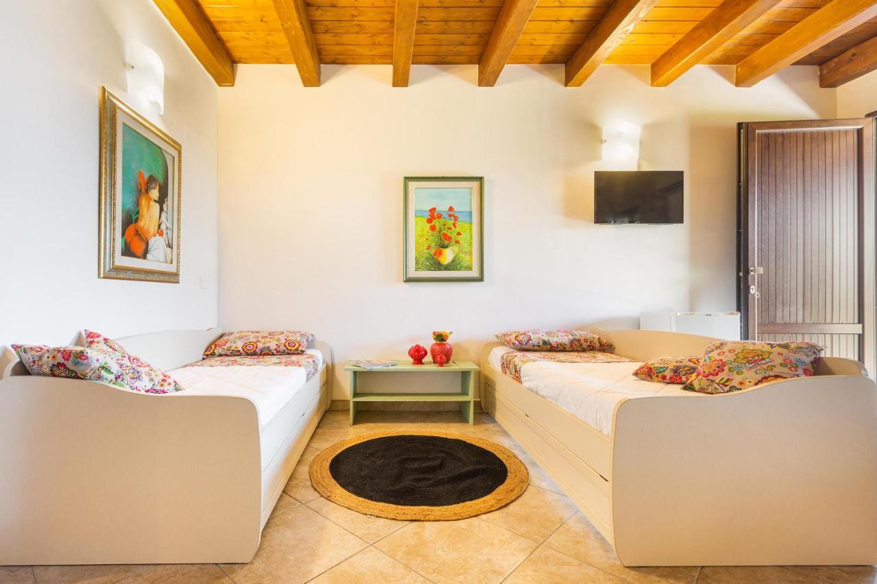 Tenuta Cavalieri Леверано Экстерьер фото