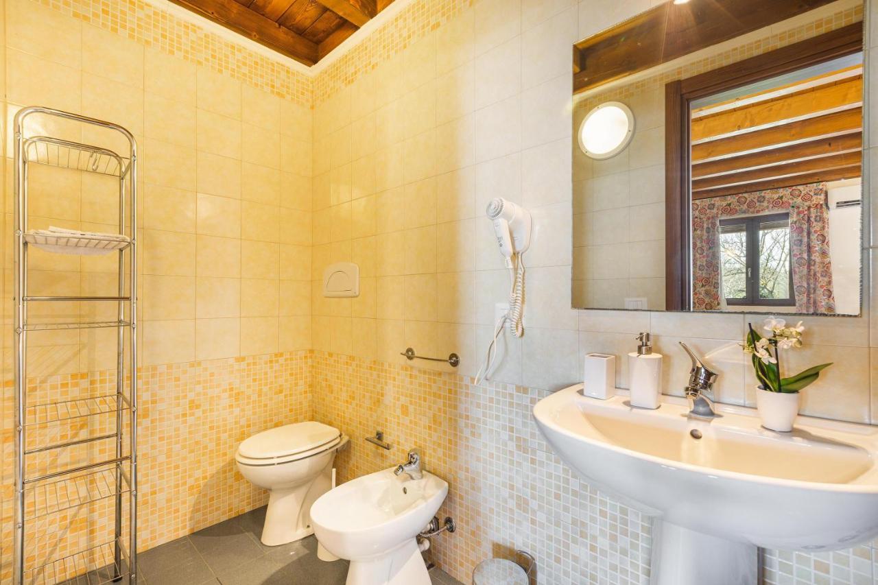 Tenuta Cavalieri Леверано Экстерьер фото